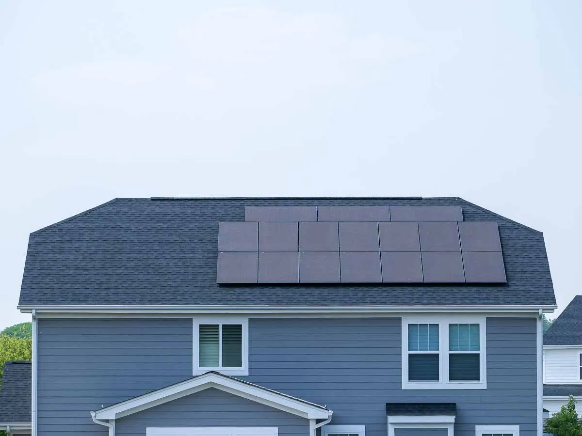 solar panels in Hawthorn Woods, Illinois